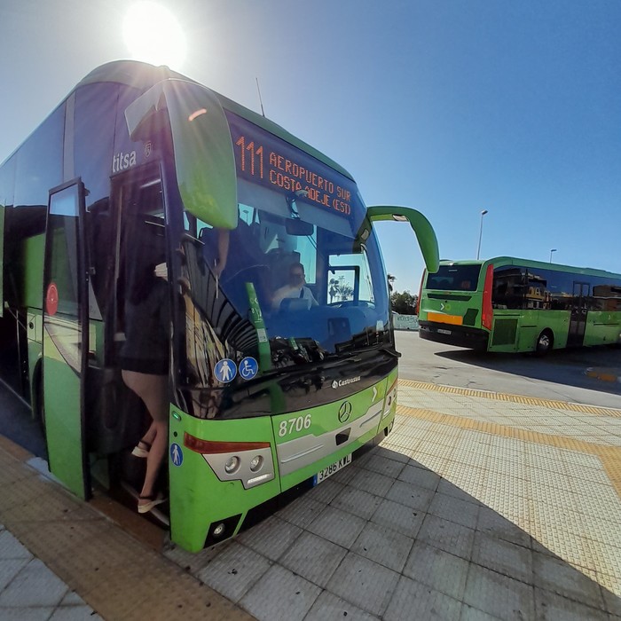 111 Aeropuerto sur Costaadeje est